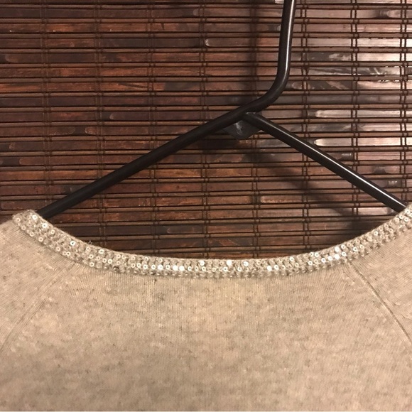 JONES NEW YORK 100% Cashmere VNeck Sweater Sequin Trim Light Gray Size L - Picture 4 of 5